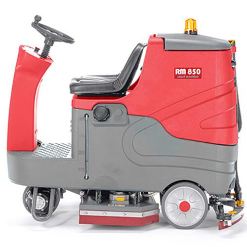 Поломоечная машина с местом для оператора Dustin Tank RM 850 (АКБ гелевая 220 Ач) DTRM850 – фото