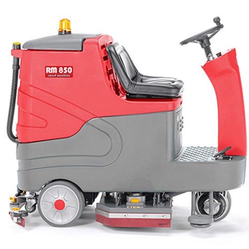 Поломоечная машина с местом для оператора Dustin Tank RM 850 (АКБ гелевая 220 Ач) DTRM850 – фото