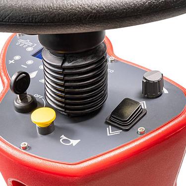 Поломоечная машина c местом для оператора Cleanfix RA 905 Sauber 910.000 – фото